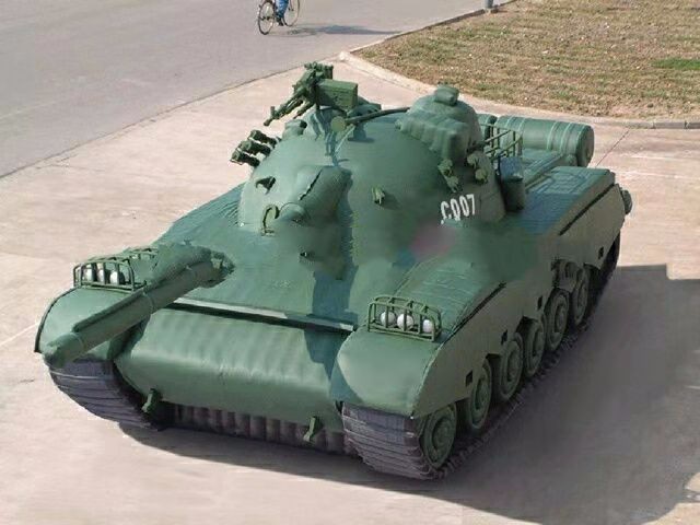 三河军用充气坦克车